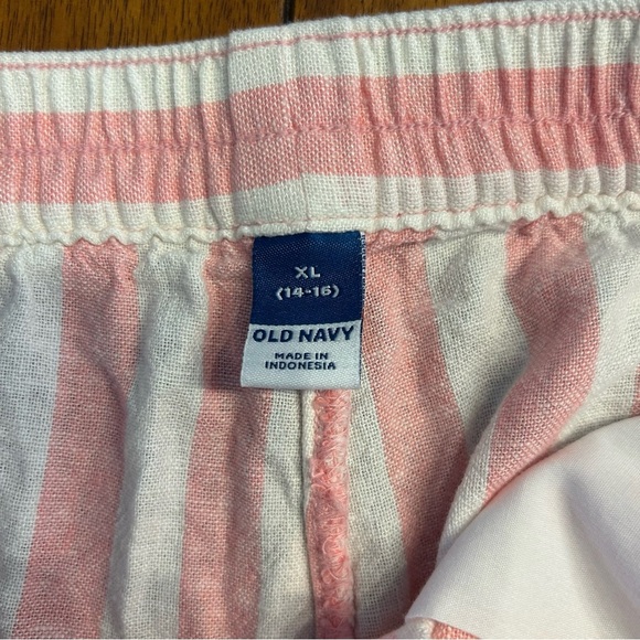 Lot of Old Navy Girls Clothes Sz 10/12 Tanks, 14 Jean Shorts, 14/16 Linen Shorts - Picture 15 of 16